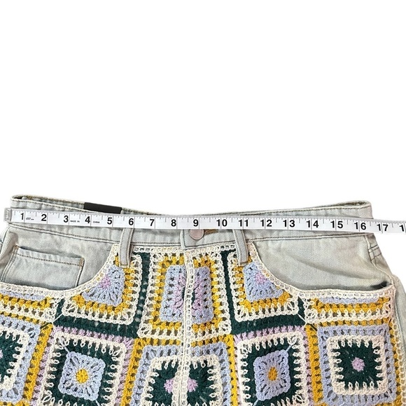 BLANKNYC Crochet Front Cutoff Denim Shorts Size 31 NWT - Picture 12 of 13
